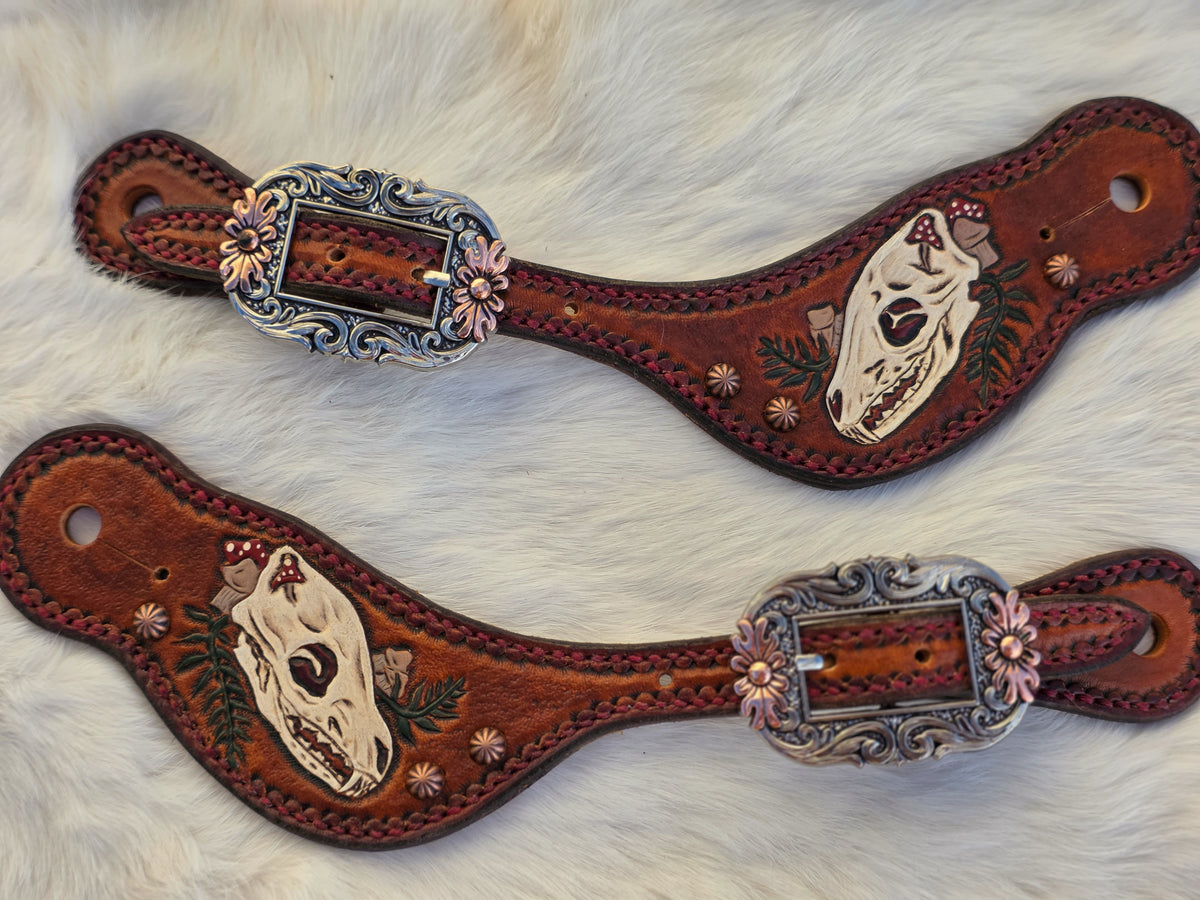 Fox Skull spur straps